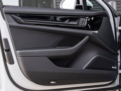 2026 Porsche Panamera E-Hybrid Panamera 4 E-Hybrid