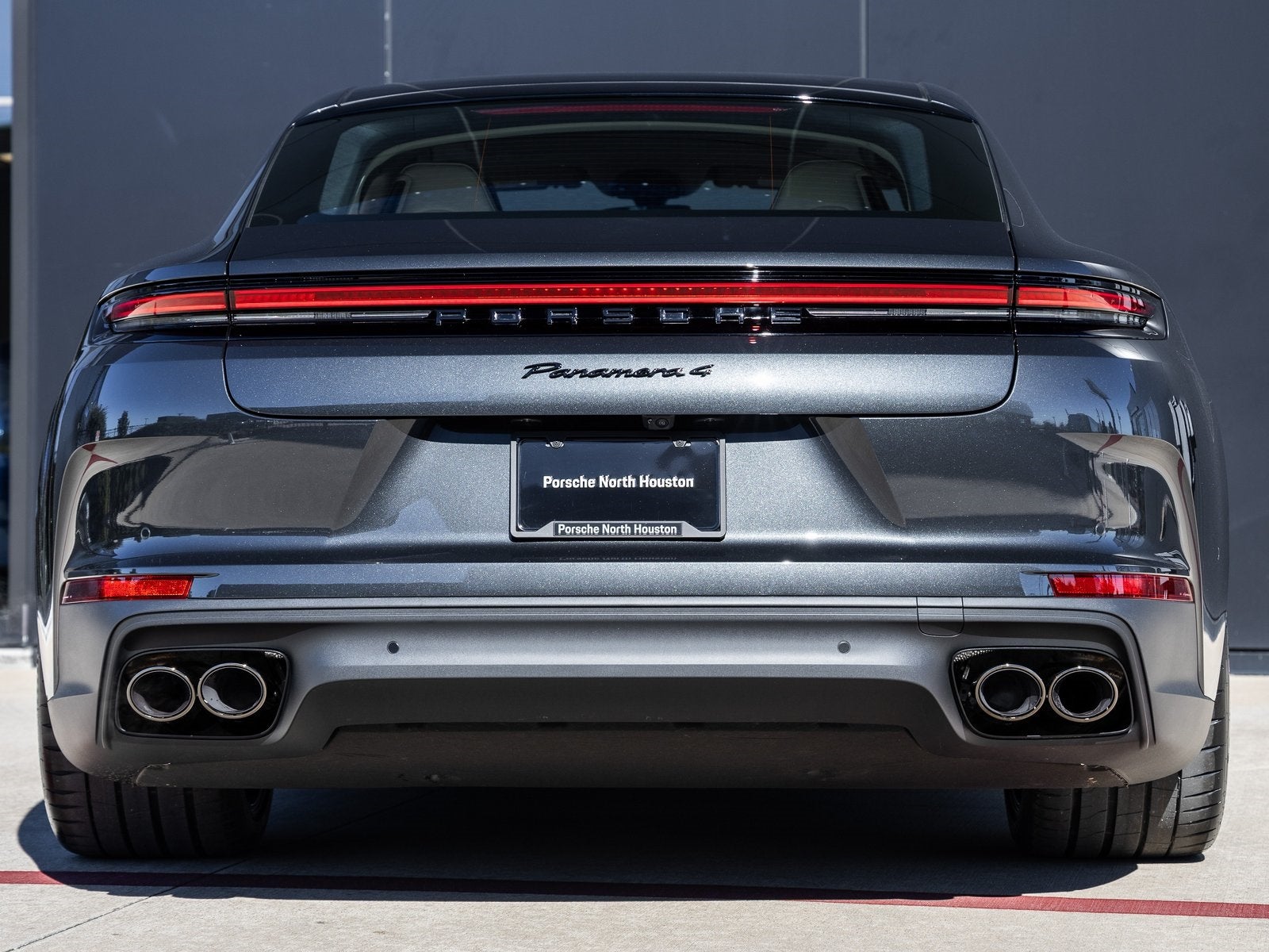 2026 Porsche Panamera E-Hybrid 4