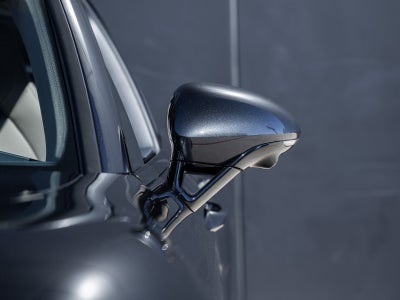 2026 Porsche Panamera E-Hybrid 4