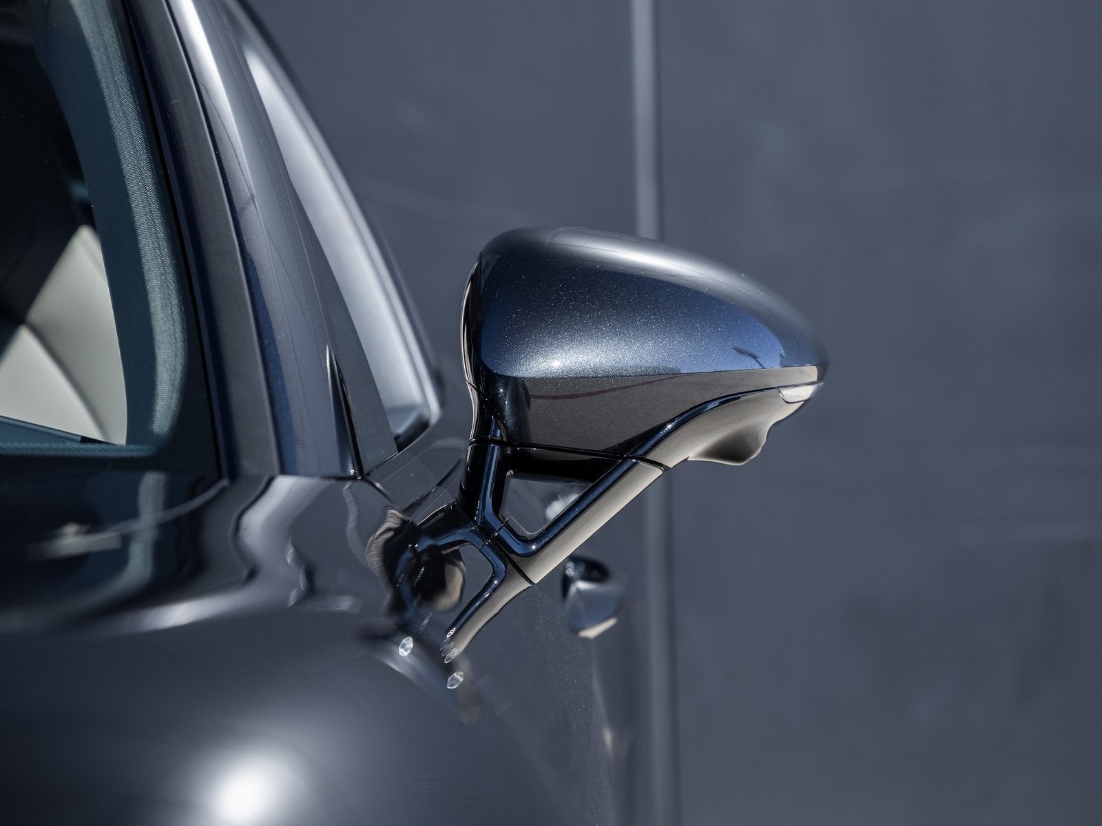 2026 Porsche Panamera E-Hybrid 4