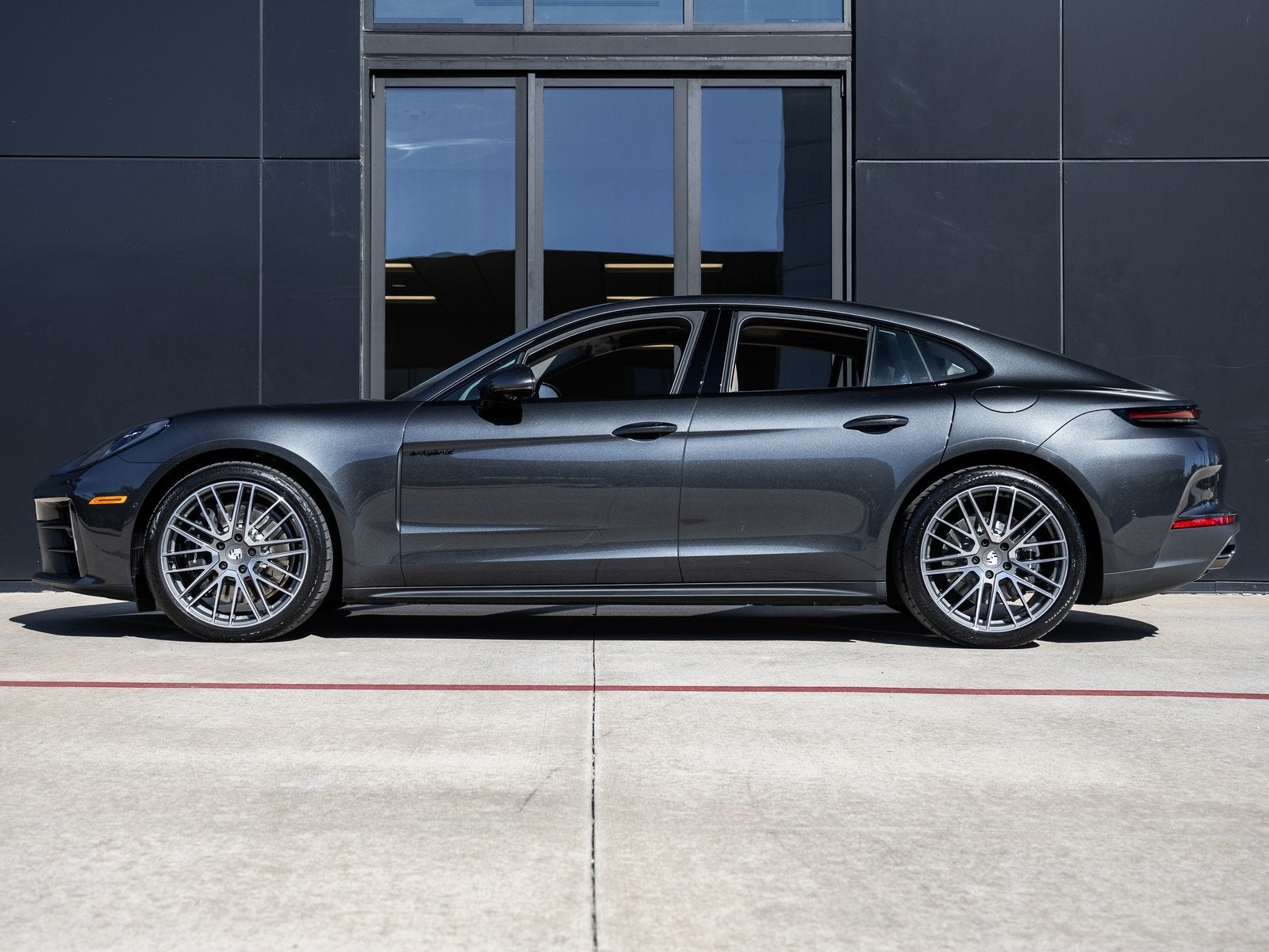 2026 Porsche Panamera E-Hybrid 4