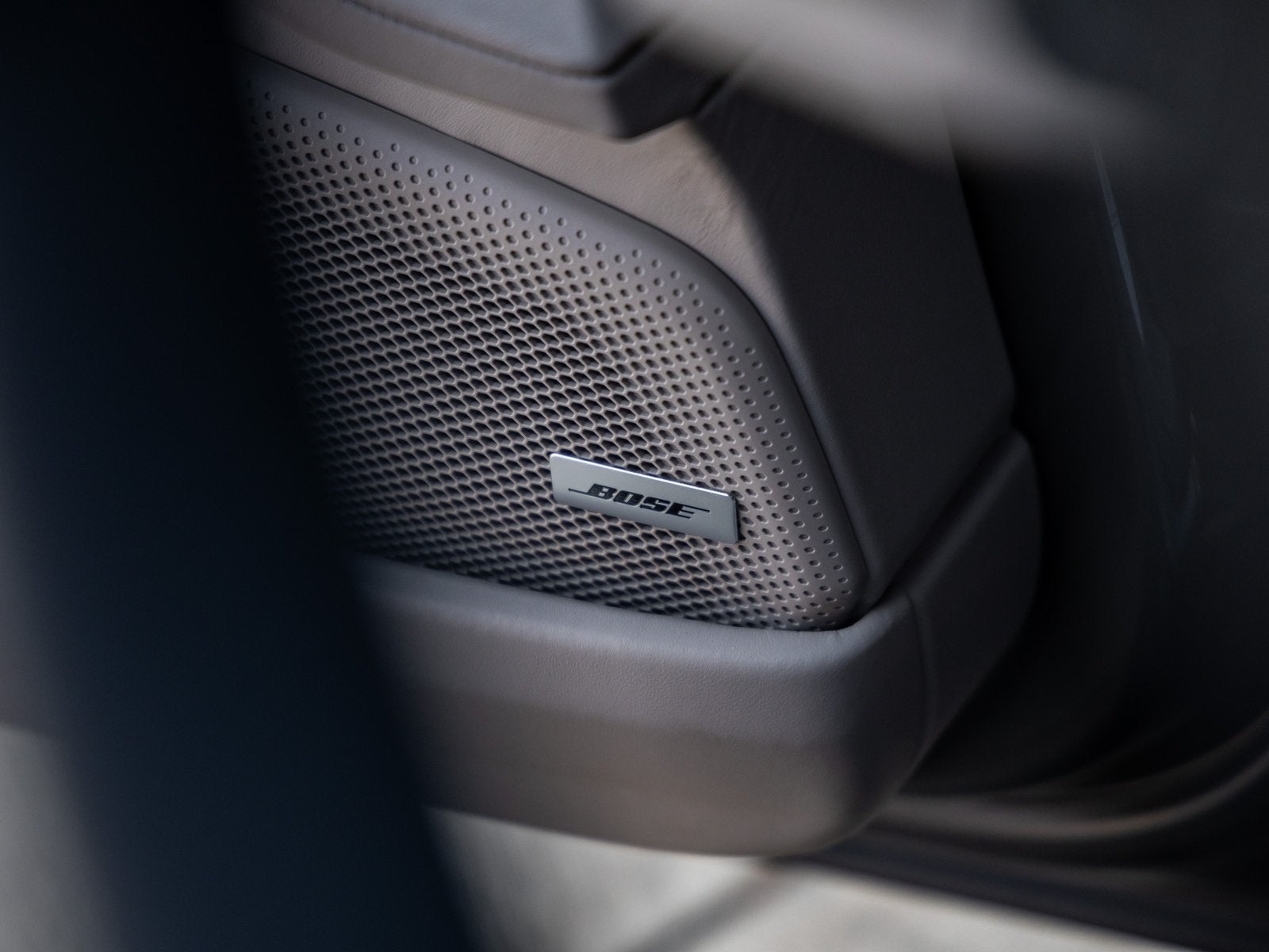 2026 Porsche Panamera E-Hybrid 4