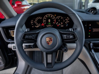 2026 Porsche Panamera E-Hybrid 4