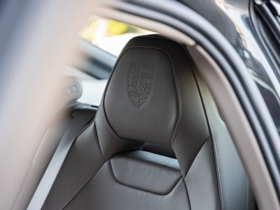 2026 Porsche Panamera E-Hybrid 4