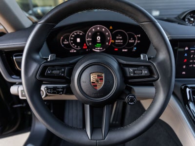 2025 Porsche Panamera Panamera 4 E-Hybrid