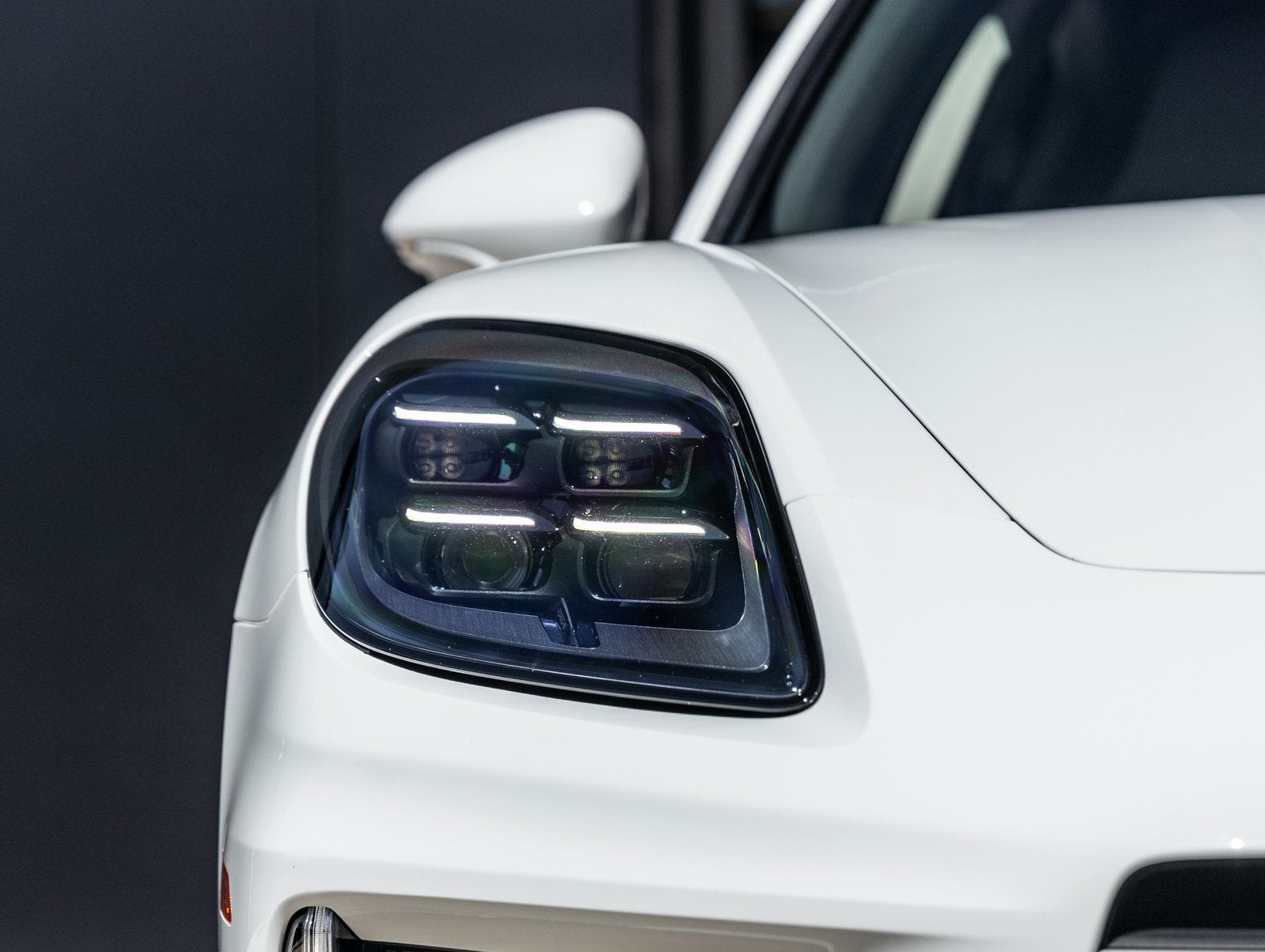 2025 Porsche Panamera E-Hybrid 4