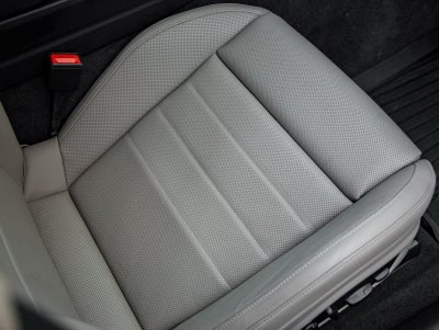 2025 Porsche Panamera E-Hybrid 4