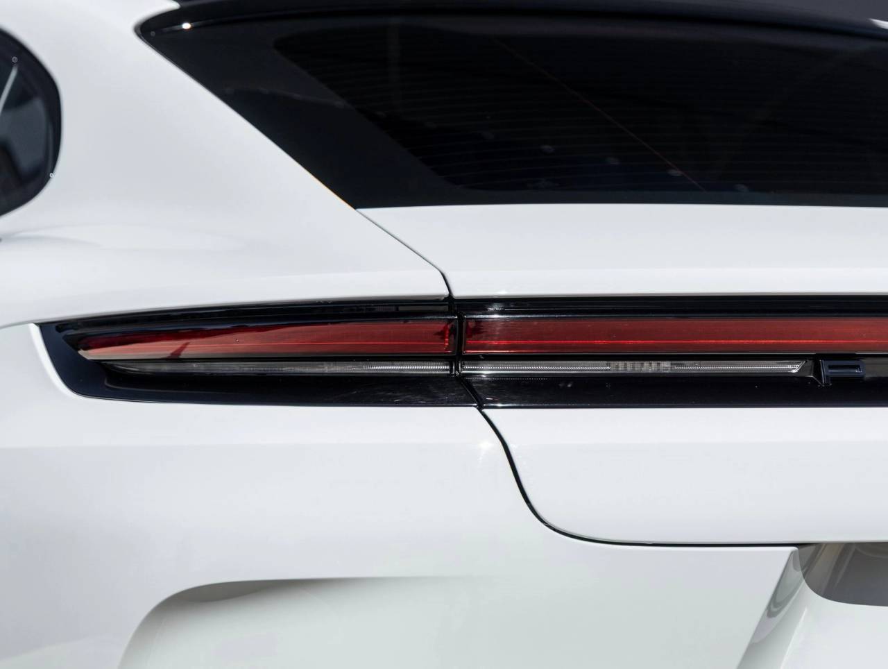 2025 Porsche Panamera E-Hybrid Panamera 4 E-Hybrid