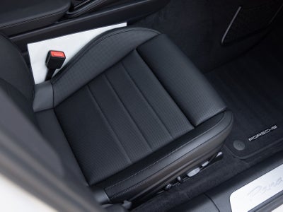 2026 Porsche Panamera E-Hybrid Panamera 4 E-Hybrid