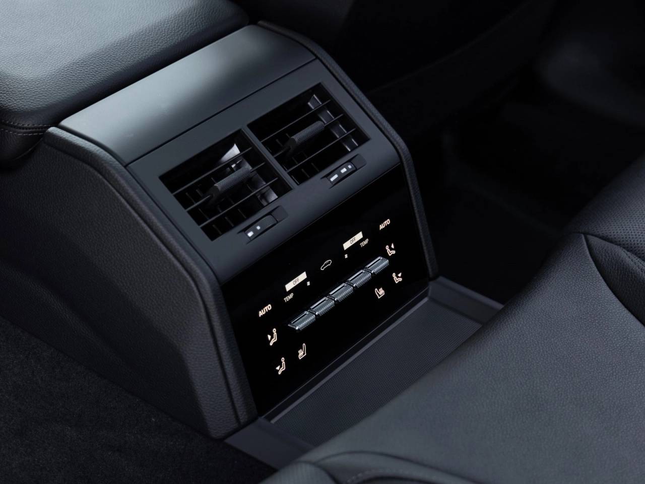 2026 Porsche Panamera E-Hybrid Panamera 4 E-Hybrid