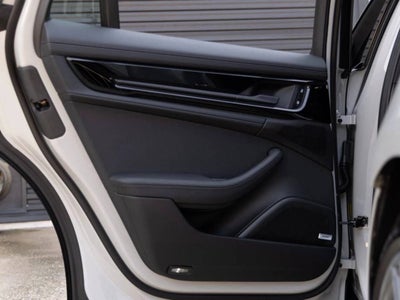 2026 Porsche Panamera E-Hybrid Panamera 4 E-Hybrid