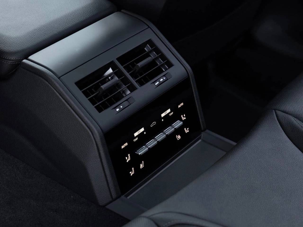 2026 Porsche Panamera E-Hybrid Panamera 4 E-Hybrid