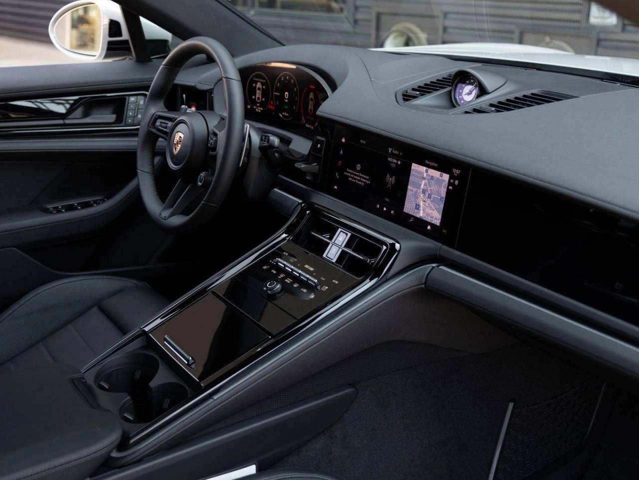 2026 Porsche Panamera E-Hybrid Panamera 4 E-Hybrid