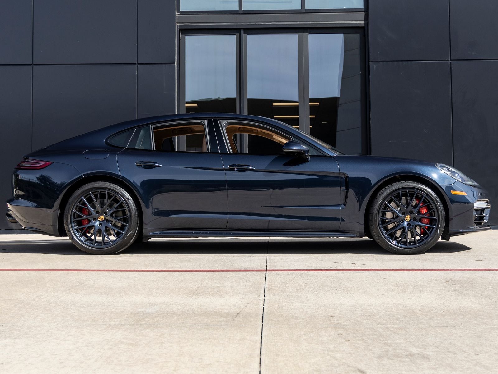2018 Porsche Panamera Panamera Turbo
