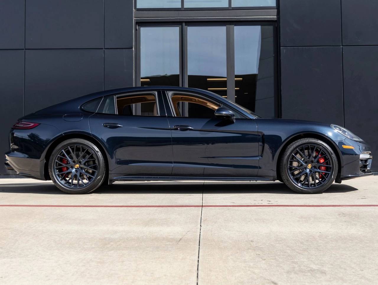 2018 Porsche Panamera Panamera Turbo
