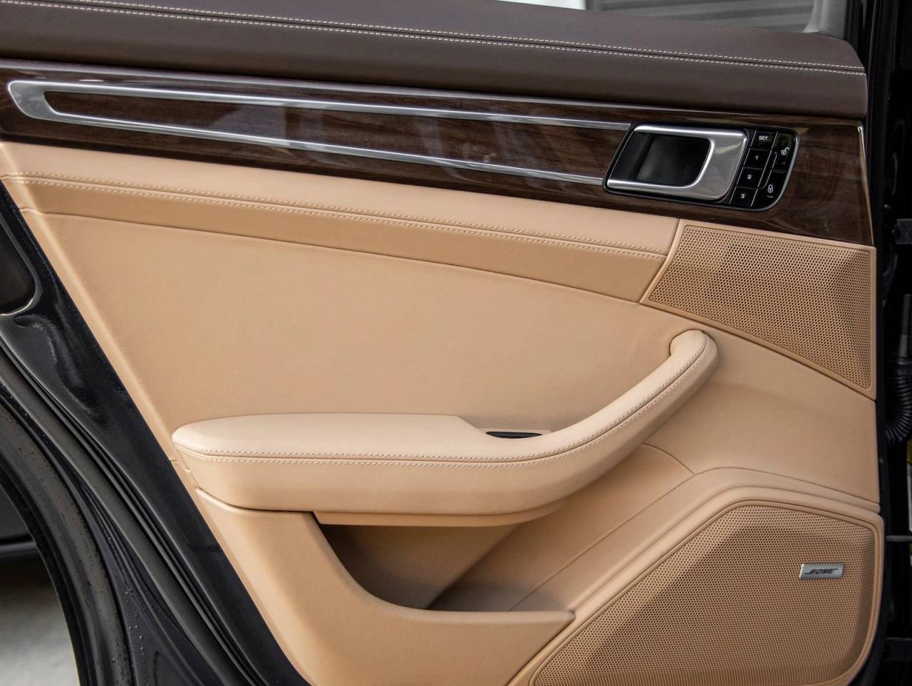 2018 Porsche Panamera Panamera Turbo