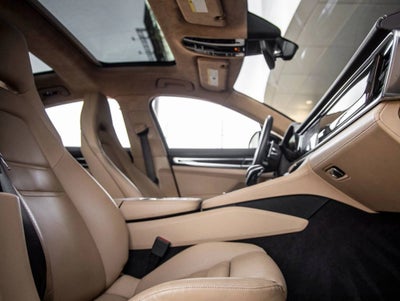 2018 Porsche Panamera Panamera Turbo