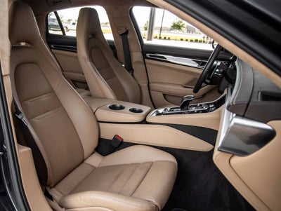 2018 Porsche Panamera Panamera Turbo