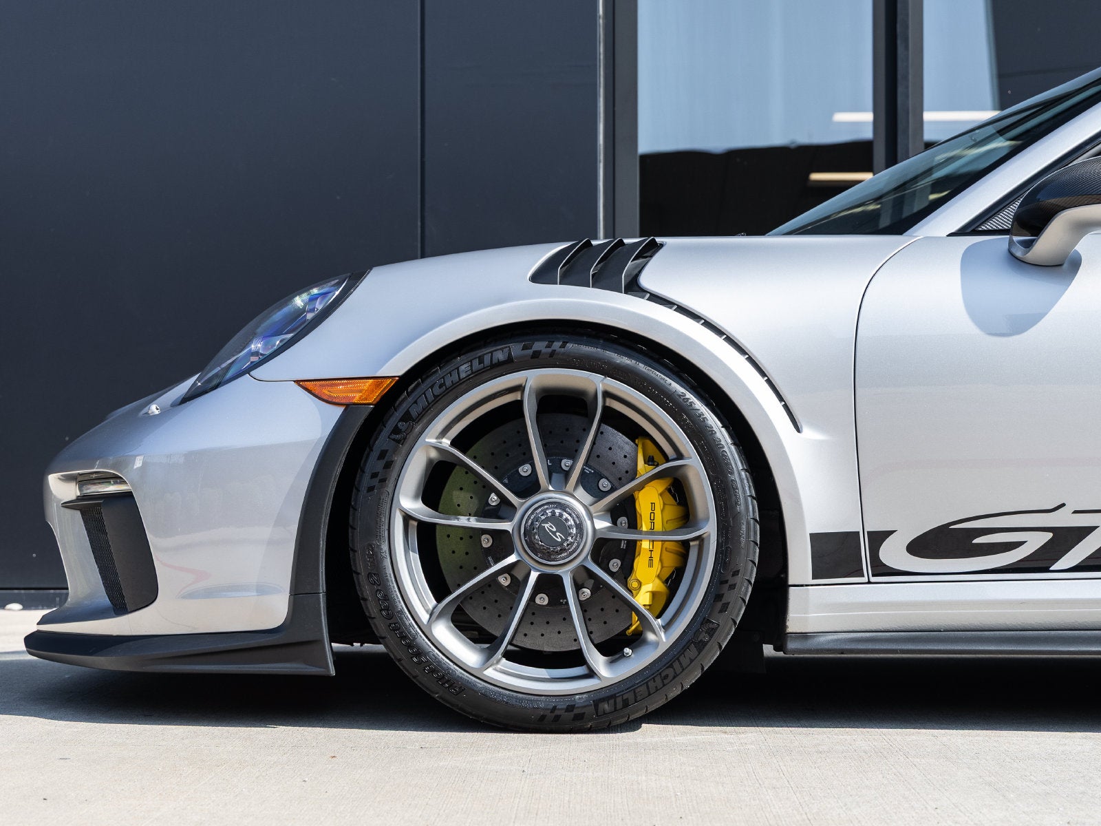 2019 Porsche 911 911 GT3 RS