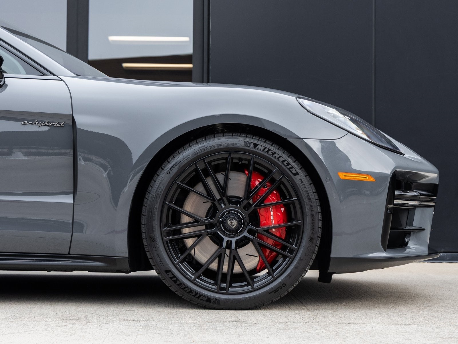 2026 Porsche Panamera E-Hybrid Turbo