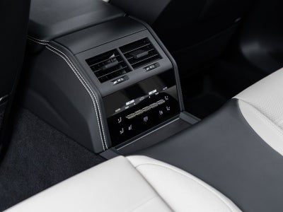 2026 Porsche Panamera E-Hybrid Turbo