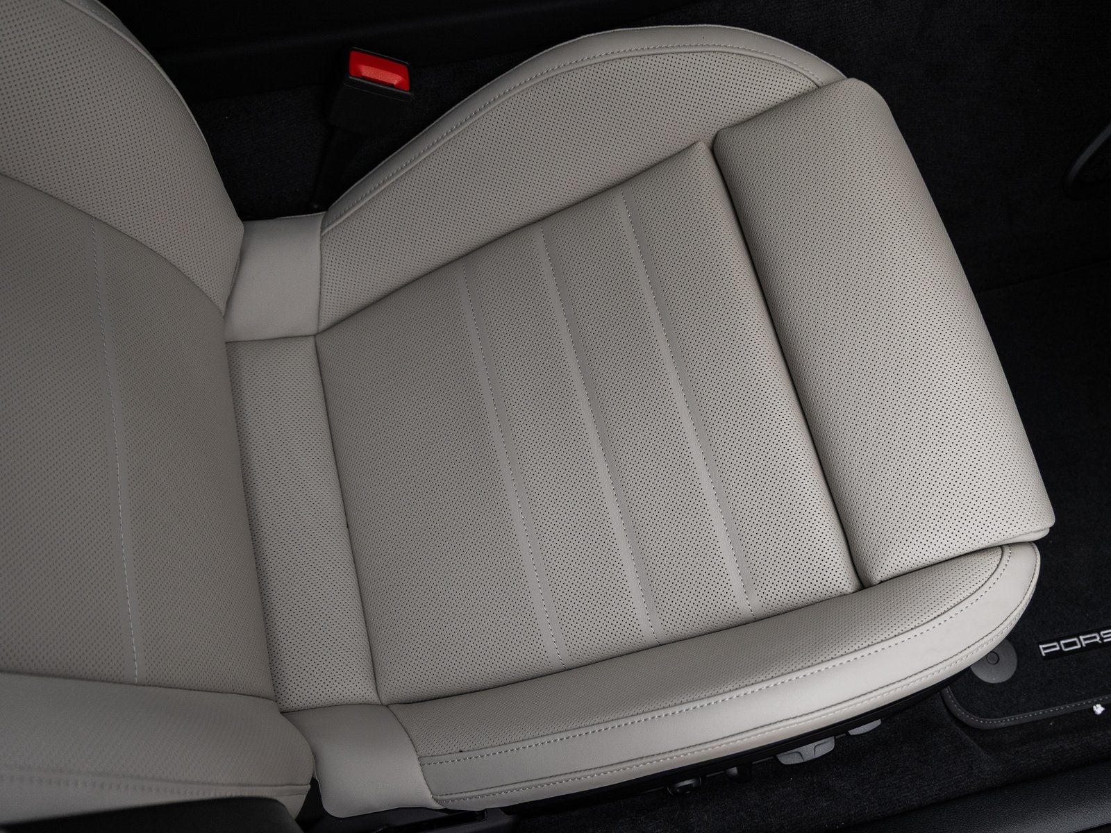 2026 Porsche Panamera E-Hybrid Turbo