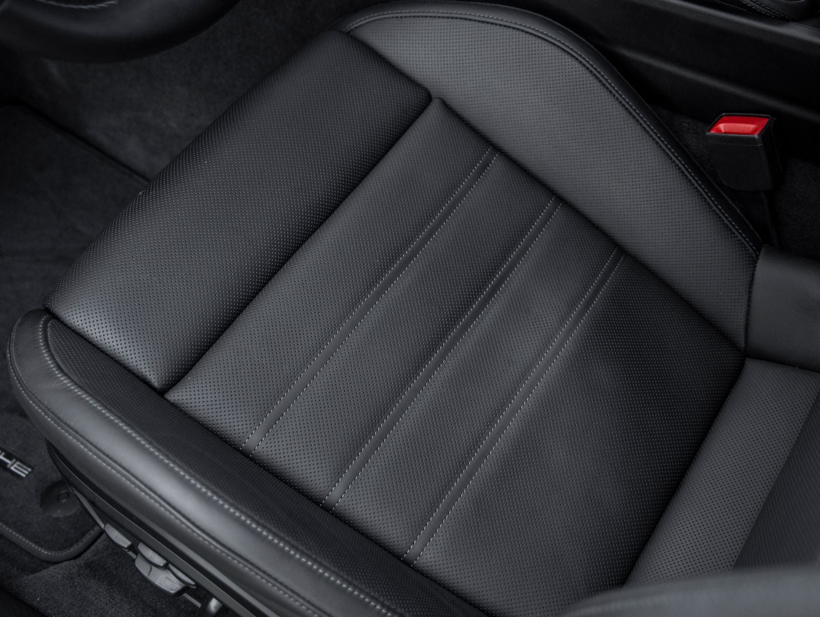 2025 Porsche Panamera E-Hybrid Panamera Turbo E-Hybrid