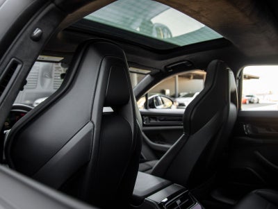 2025 Porsche Panamera E-Hybrid Panamera Turbo E-Hybrid