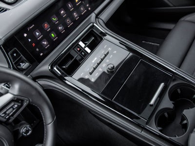 2025 Porsche Panamera E-Hybrid Panamera Turbo E-Hybrid