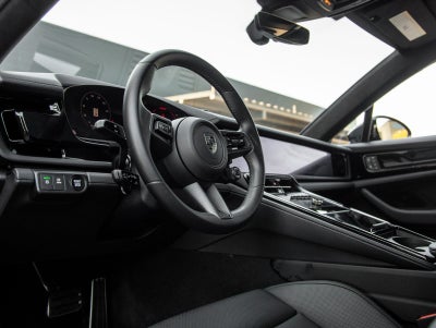 2025 Porsche Panamera E-Hybrid Panamera Turbo E-Hybrid