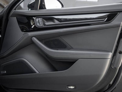 2025 Porsche Panamera E-Hybrid Panamera Turbo E-Hybrid