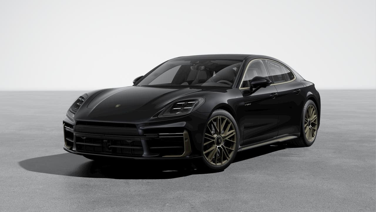 2026 Porsche Panamera Panamera Turbo E-Hybrid
