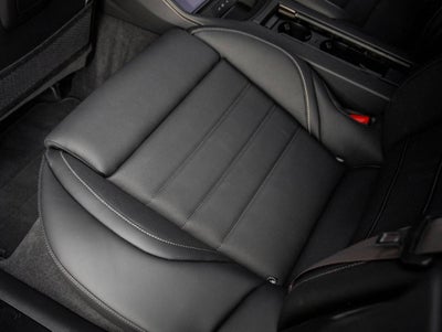 2026 Porsche Panamera Panamera Turbo E-Hybrid