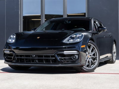 2023 Porsche Panamera Panamera GTS (MY23)