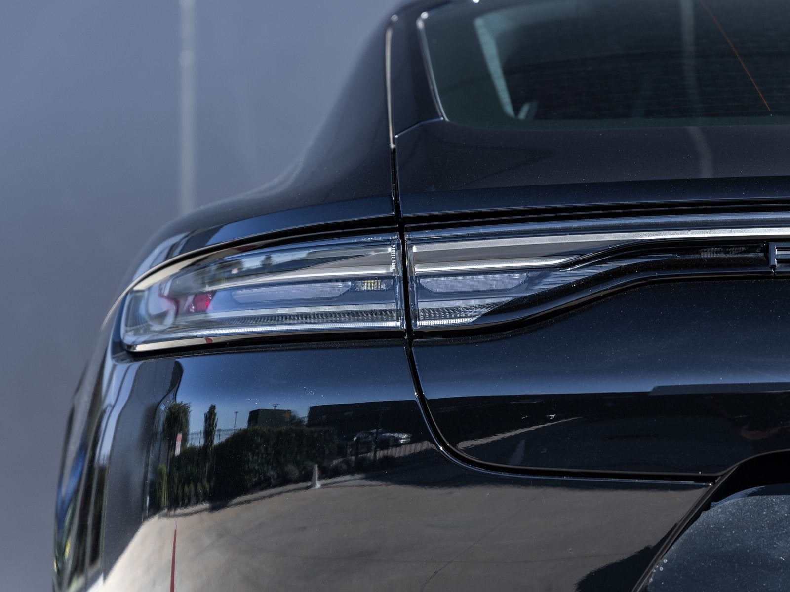 2023 Porsche Panamera Panamera GTS (MY23)