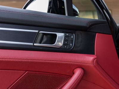 2023 Porsche Panamera Panamera GTS (MY23)