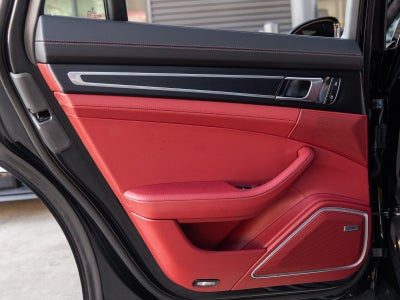 2023 Porsche Panamera Panamera GTS (MY23)