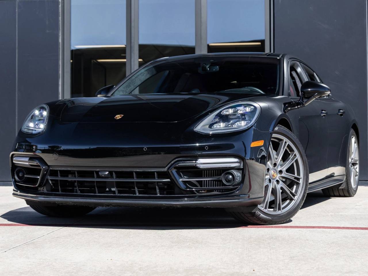 2023 Porsche Panamera Panamera GTS (MY23)