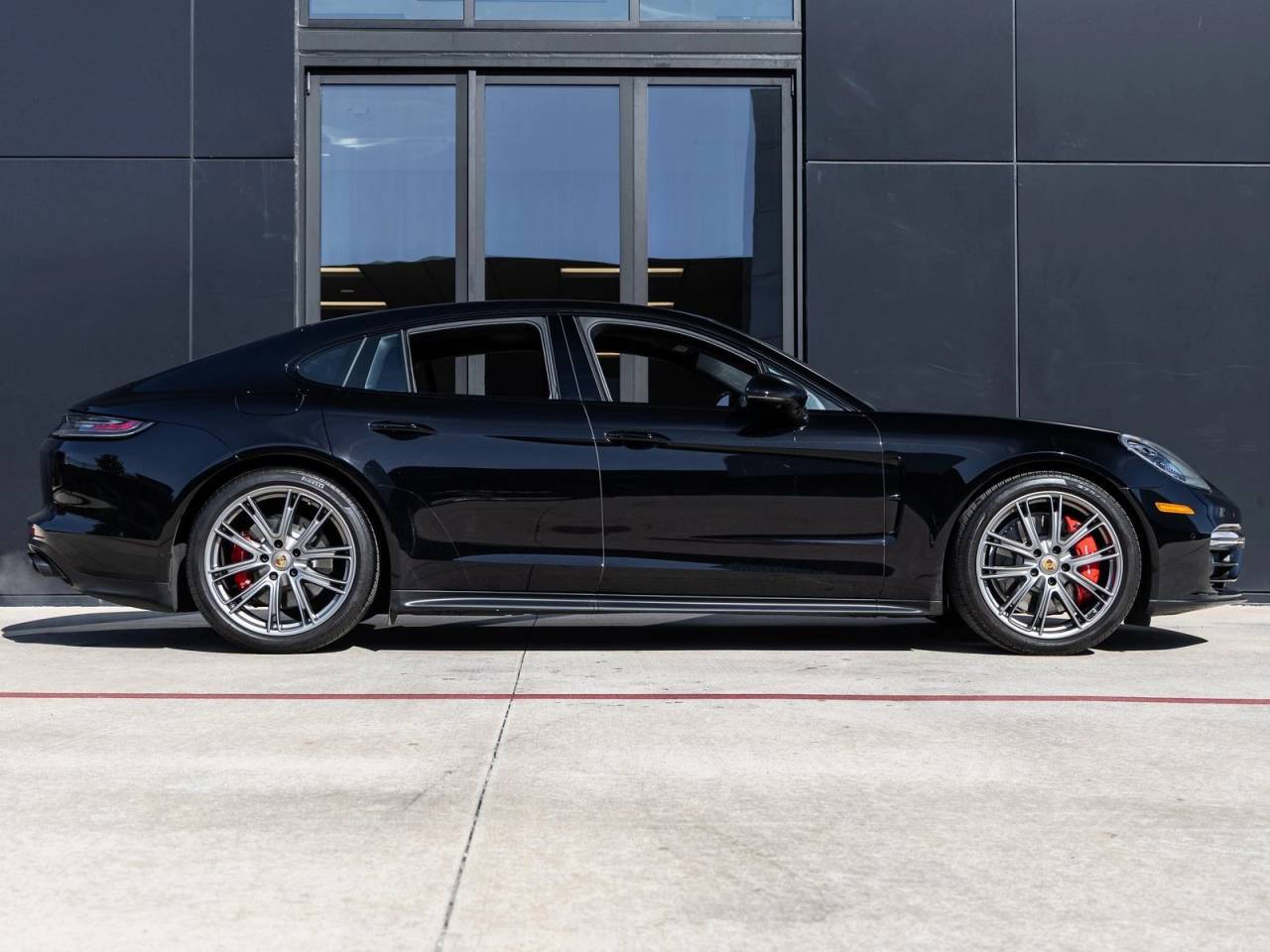 2023 Porsche Panamera Panamera GTS (MY23)