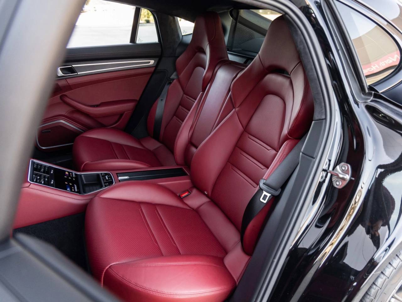 2023 Porsche Panamera Panamera GTS (MY23)