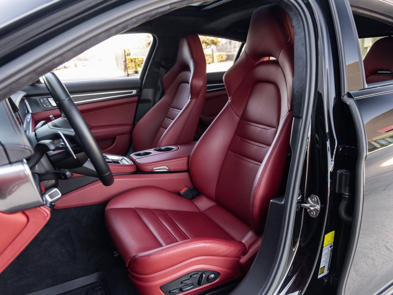 2023 Porsche Panamera Panamera GTS (MY23)