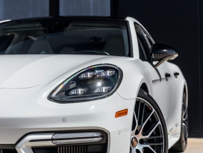 2021 Porsche Panamera Panamera GTS (MY21)