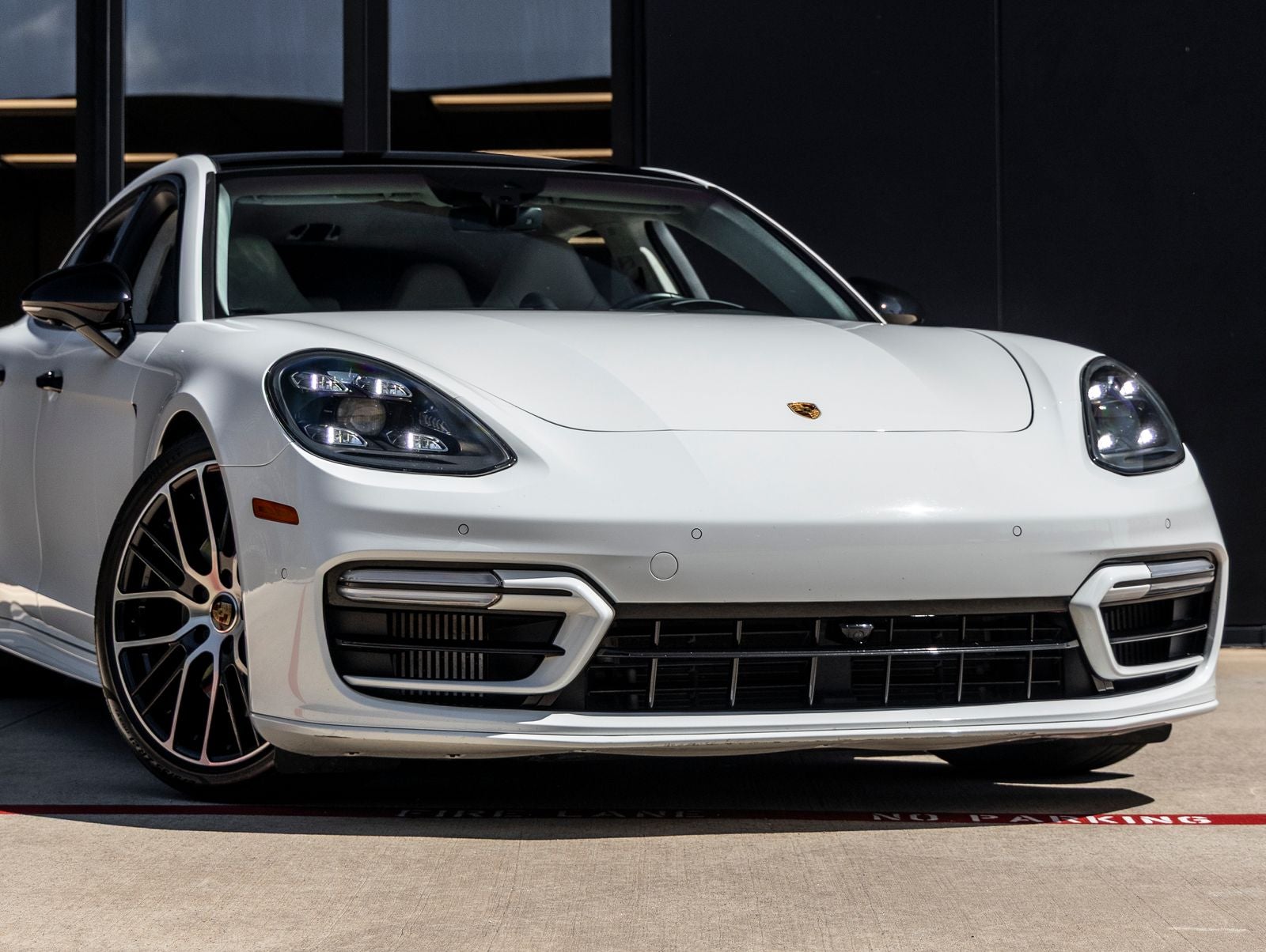 2021 Porsche Panamera Panamera GTS (MY21)