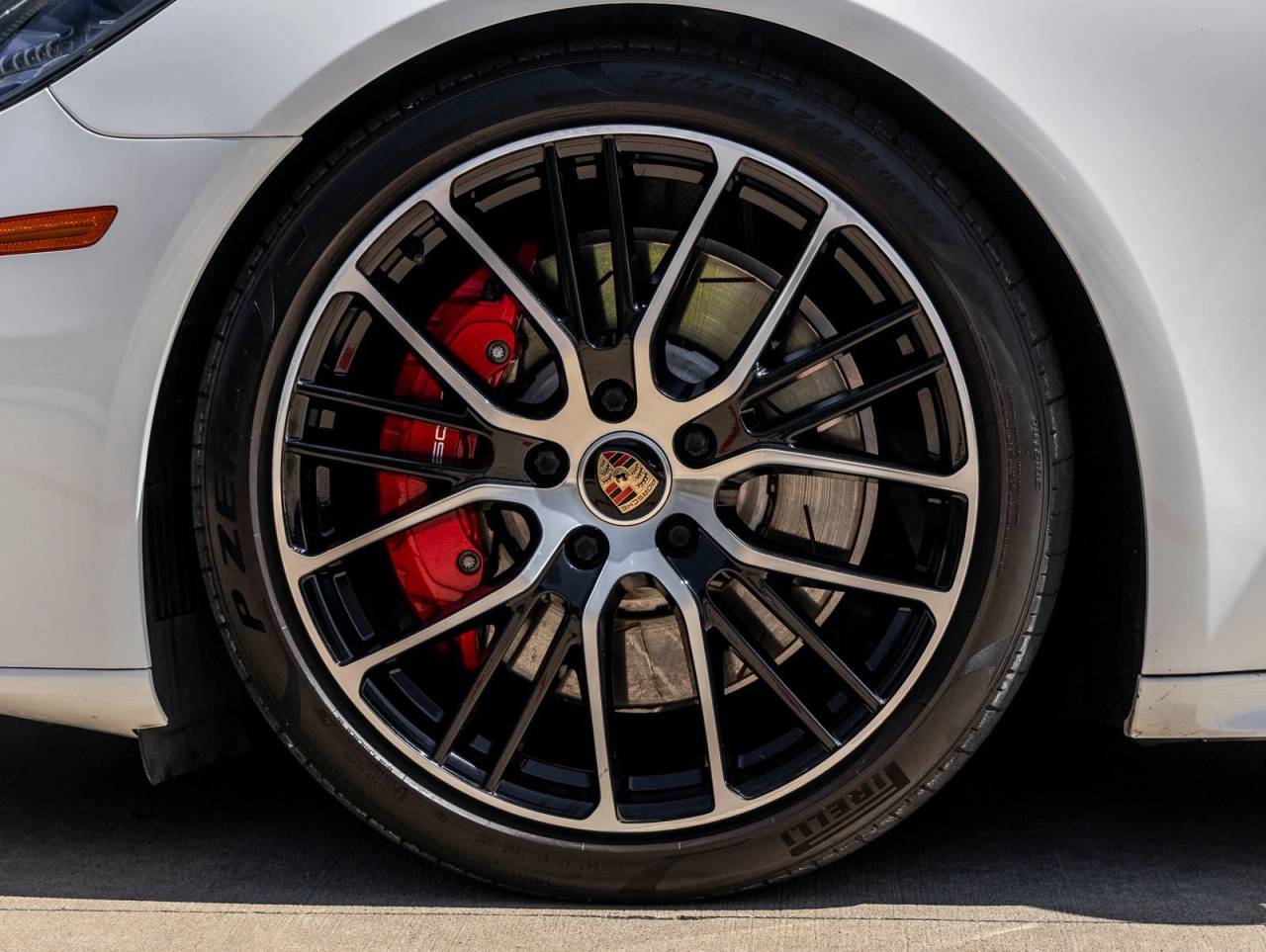 2021 Porsche Panamera Panamera GTS (MY21)