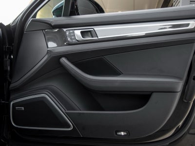 2023 Porsche Panamera Panamera GTS (MY23)