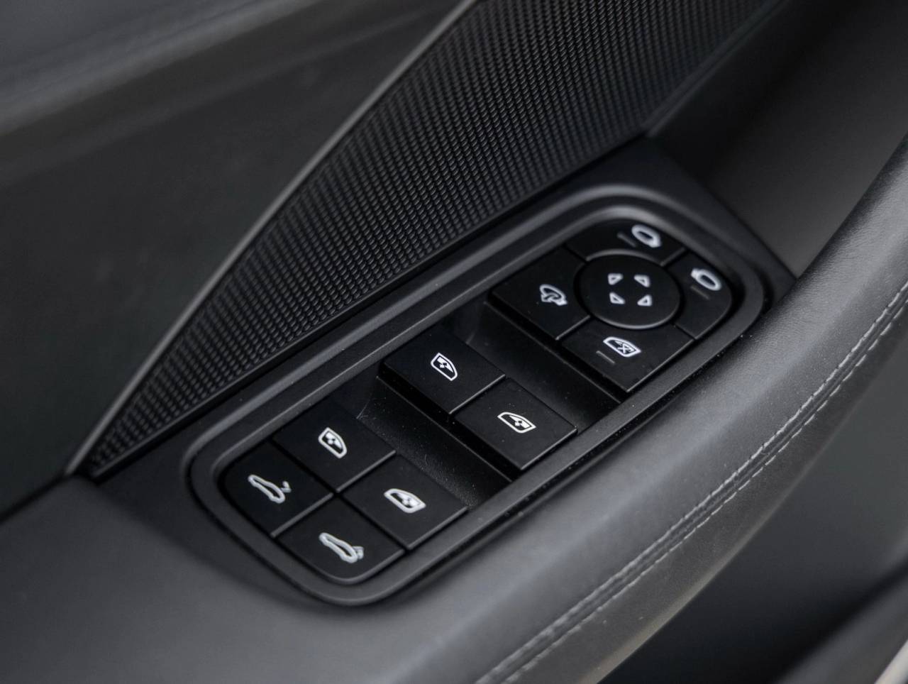 2023 Porsche Panamera Panamera GTS (MY23)