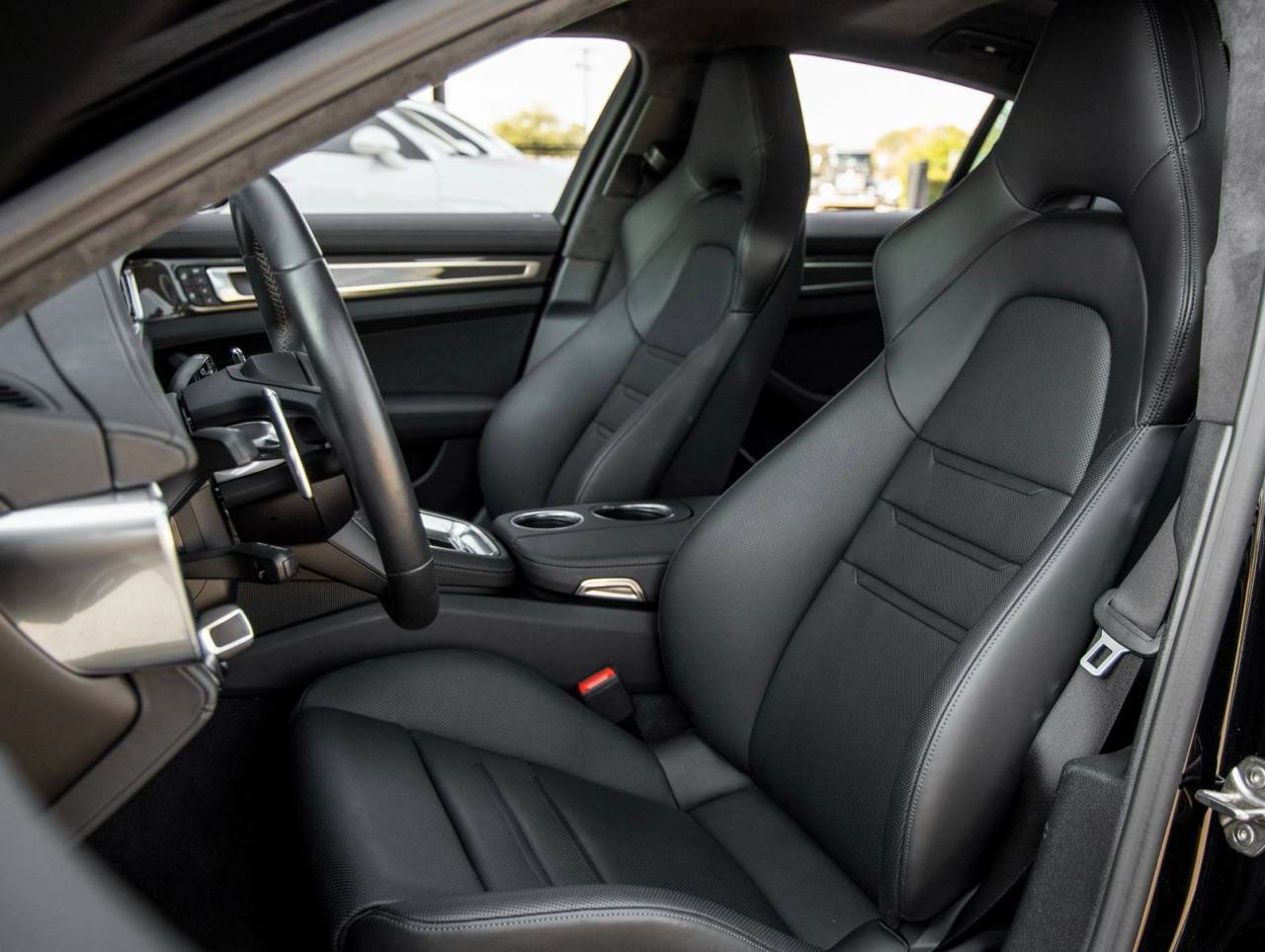 2023 Porsche Panamera Panamera GTS (MY23)