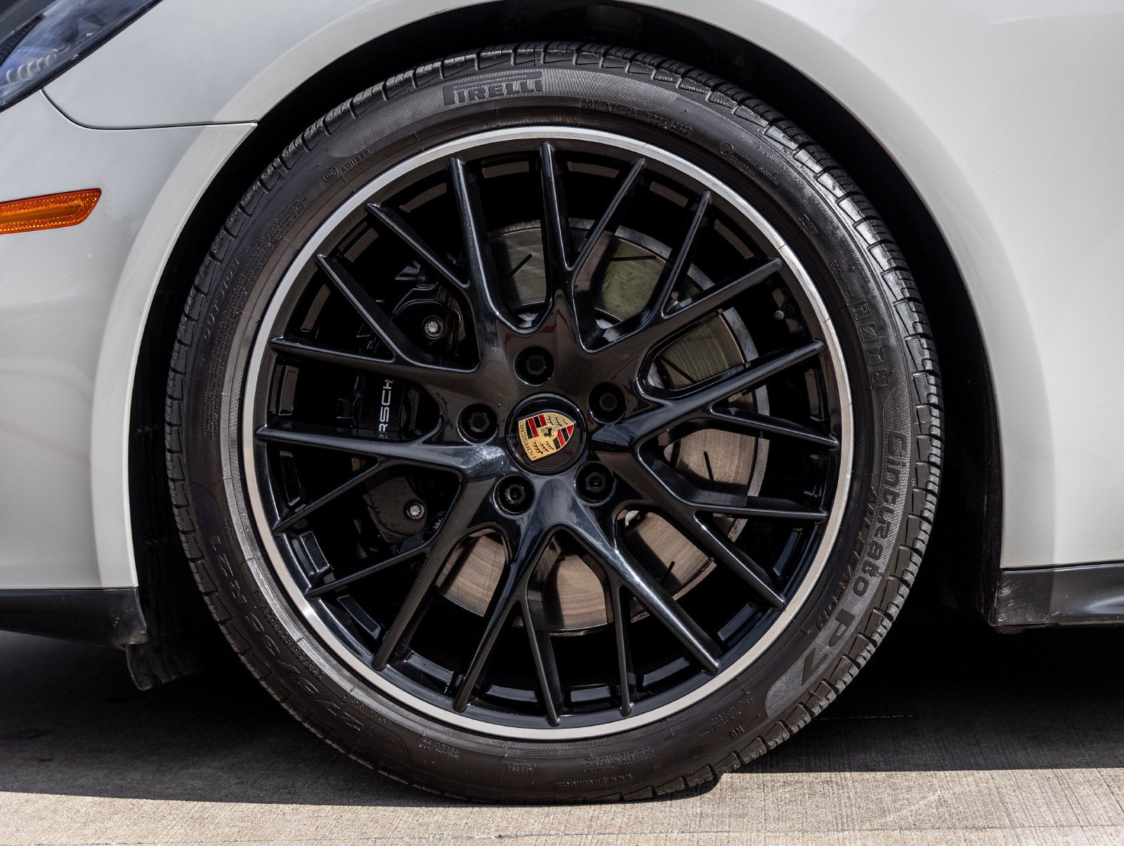 2022 Porsche Panamera GTS