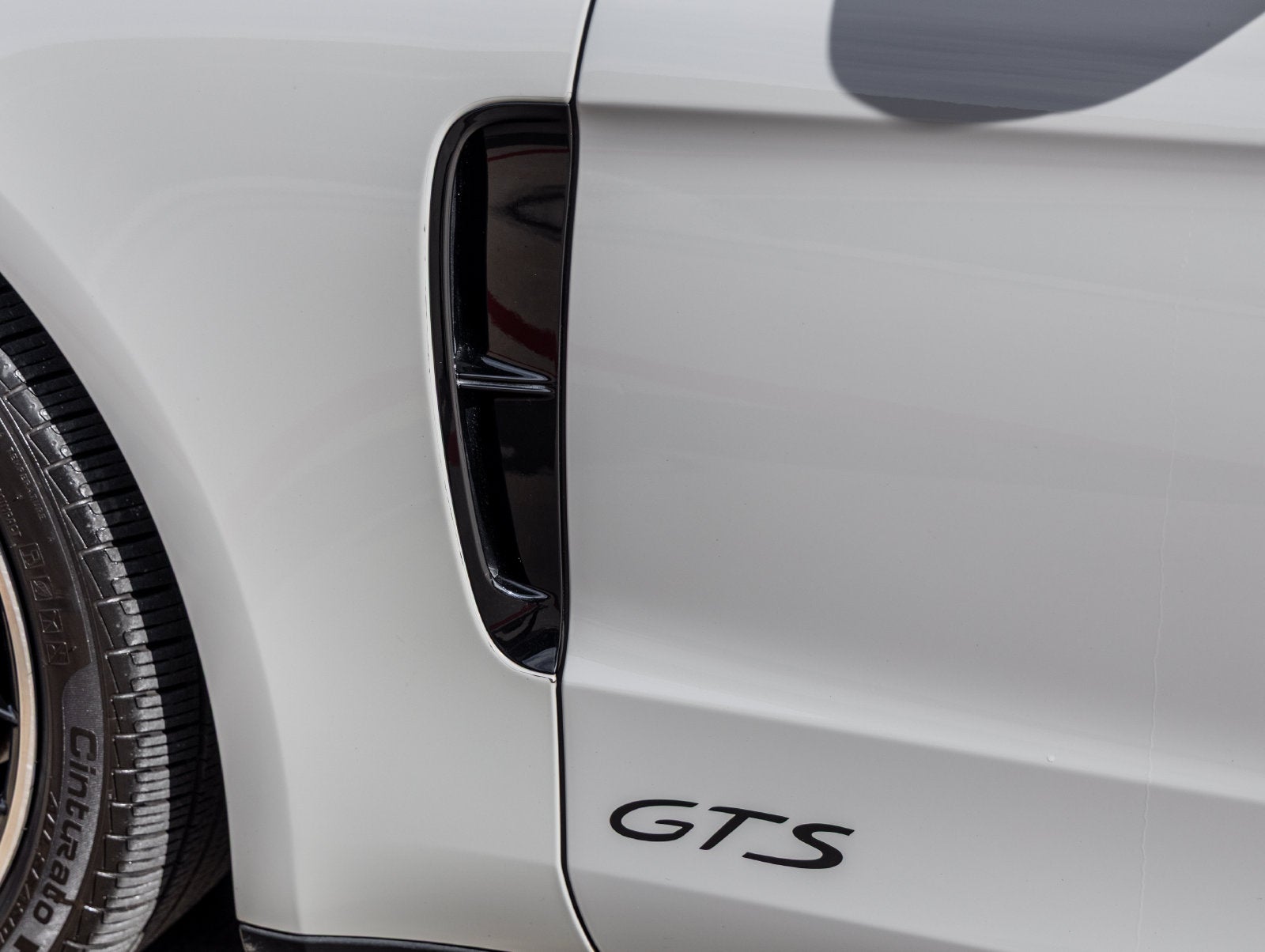 2022 Porsche Panamera GTS
