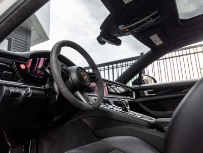 2022 Porsche Panamera GTS